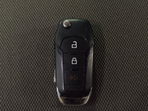 Used 2019 Ford F150 XLT RWD image 32