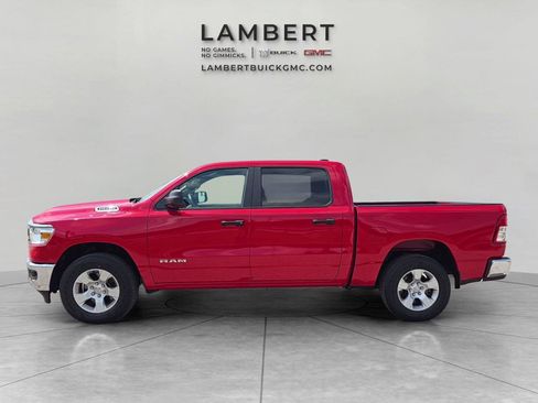 Used 2024 RAM 1500 Big Horn AWD/4WD image 2