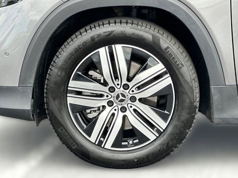 Used 2025 Mercedes-Benz EQB 250+ image 11