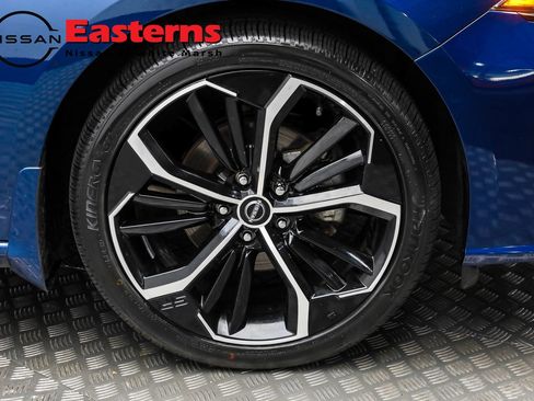 Used 2023 Nissan Altima 2.5 SR w/ SR Premium Package FWD image 28