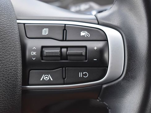 Used 2023 Kia Sportage X-Line AWD/4WD image 11