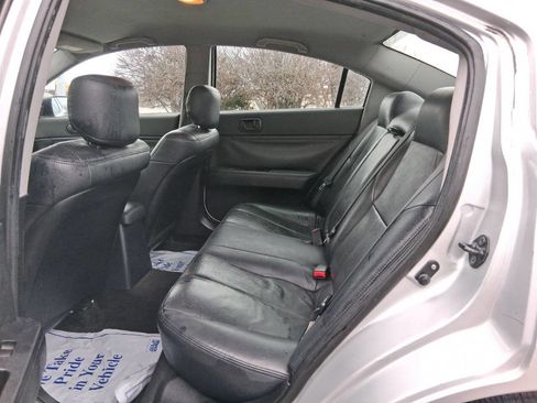 Used 2008 Mitsubishi Galant DE image 10
