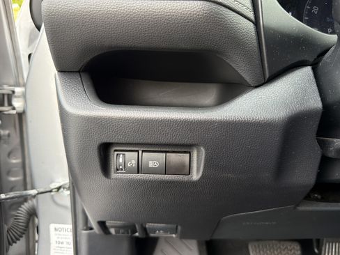 Used 2023 Toyota RAV4 LE FWD image 64