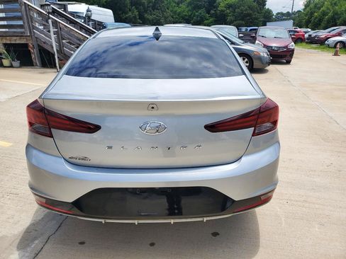 Used 2020 Hyundai Elantra SEL FWD image 10