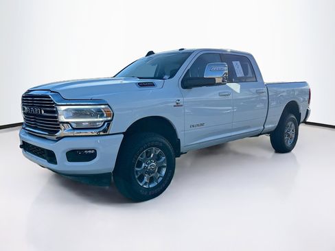 Used 2024 RAM 2500 Laramie image 3