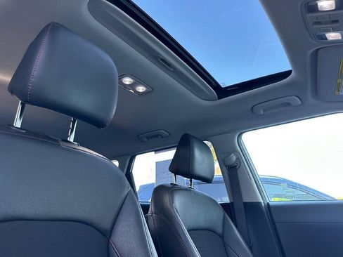 Certified 2023 Kia Soul GT-Line FWD image 18