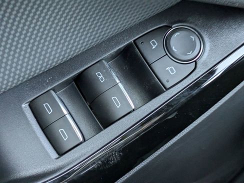 New 2026 Chevrolet Equinox RS image 26