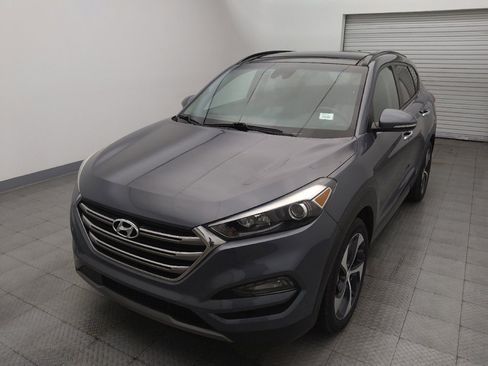 Used 2016 Hyundai Tucson Limited w/ Option Group 03 FWD image 15