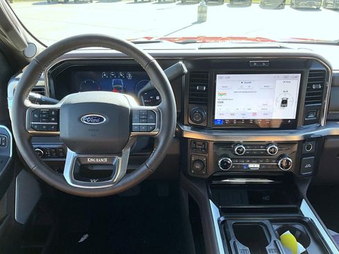 New 2026 Ford F250 King Ranch w/ FX4 Off-Road Package AWD/4WD image 11