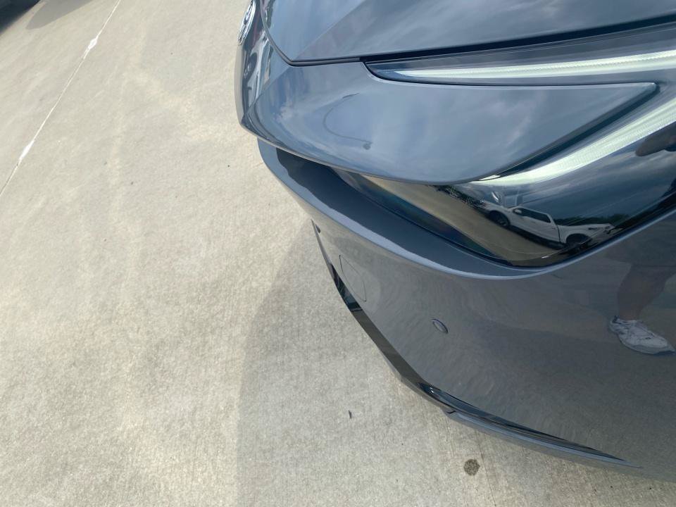Used 2025 Toyota Prius Limited FWD image 30