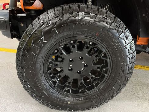 Used 2012 Jeep Wrangler Unlimited Sport AWD/4WD image 5