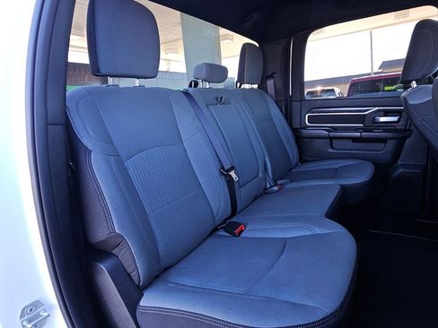 Used 2024 RAM 2500 Big Horn image 17