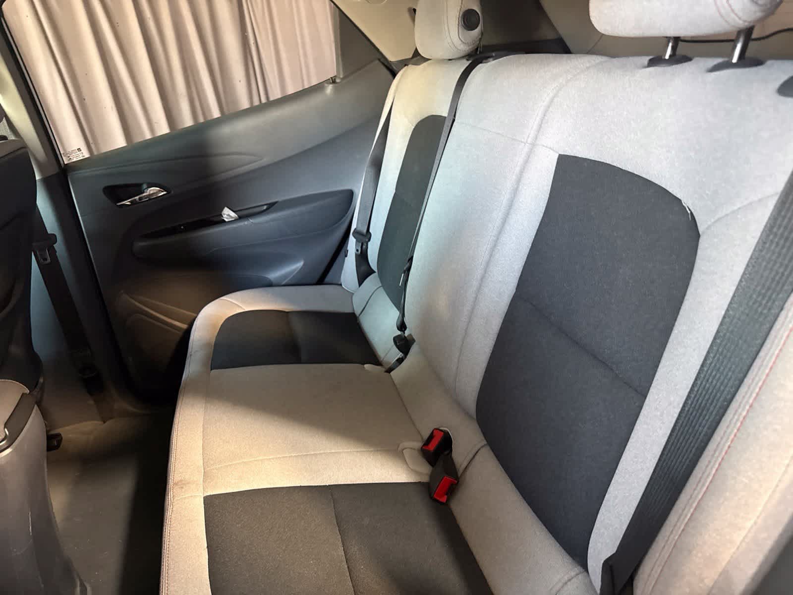 Used 2017 Chevrolet Bolt LT FWD image 15