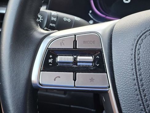 Used 2025 Kia Telluride S FWD image 17