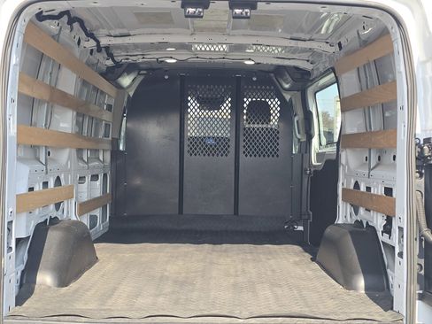 Used 2024 Ford Transit 250 T-250 130 Low Rf 9070 GVWR RWD w/ Exterior Upgrade Package image 11