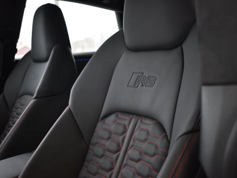 New 2025 Audi RS 7 Performance image 30