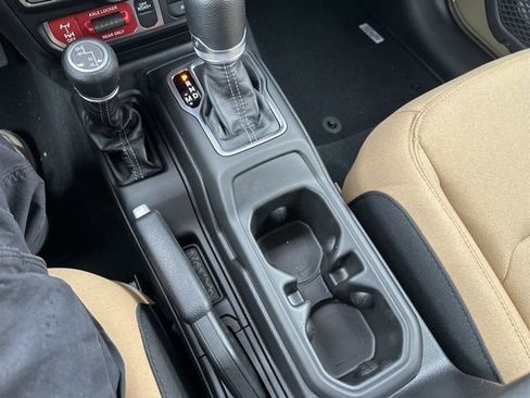 New 2026 Jeep Gladiator Willys AWD/4WD image 29