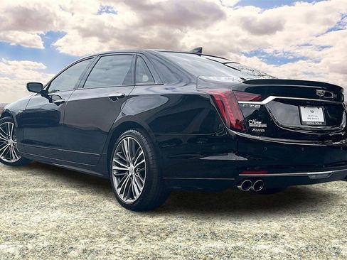 Used 2019 Cadillac CT6 V w/ Driver Assist Package image 4