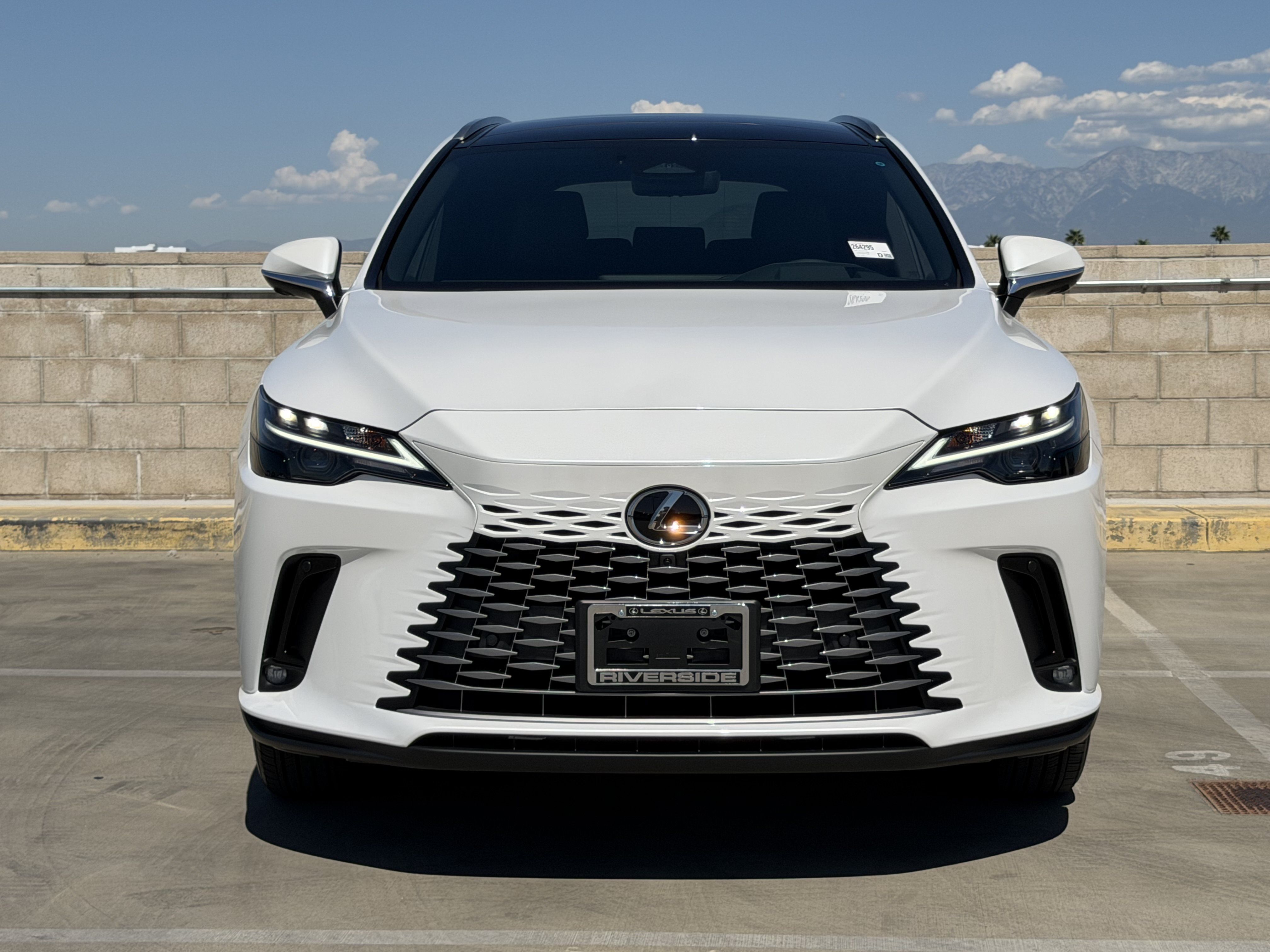 New 2026 Lexus RX 350 w/ Convenience Package AWD/4WD image 3