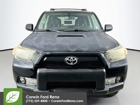 Used 2011 Toyota 4Runner Trail AWD/4WD image 2