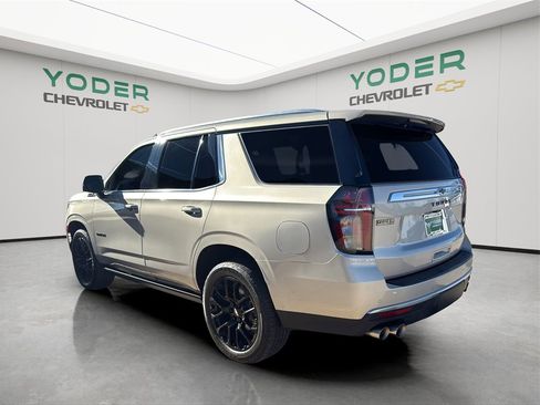 Used 2022 Chevrolet Tahoe High Country image 12