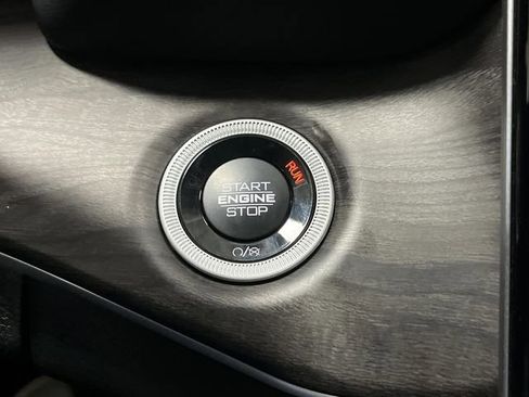 New 2025 Jeep Grand Cherokee Limited w/ Trailer Tow Package image 22