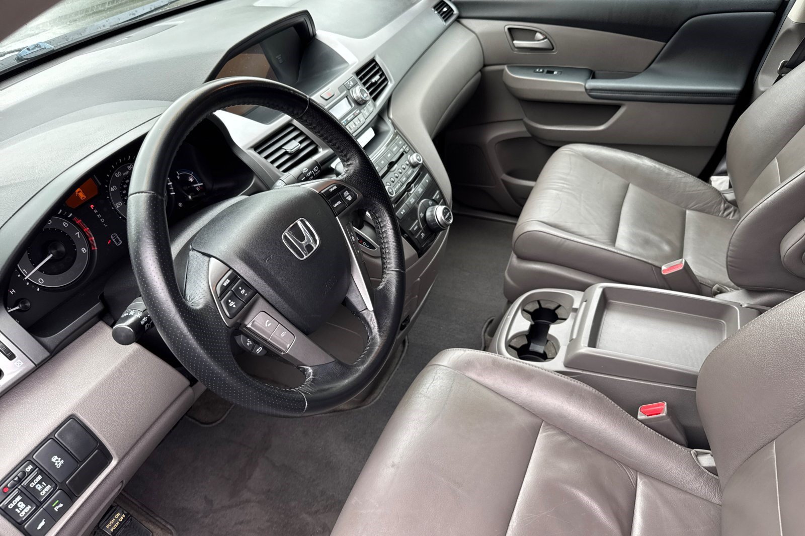 Used 2012 Honda Odyssey Touring image 11