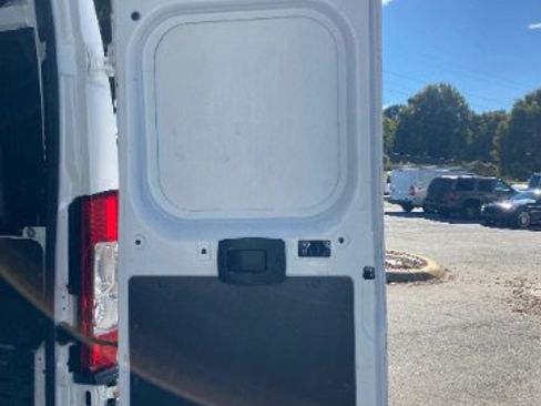 Used 2018 RAM ProMaster 2500 image 10