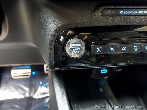 Used 2023 Ford Escape ST-Line Elite image 15