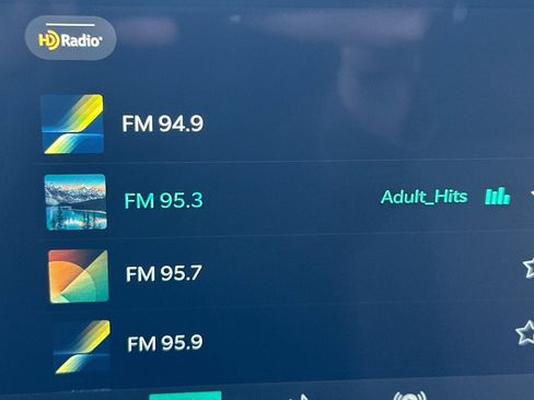 New 2026 Kia EV9 Wind image 19