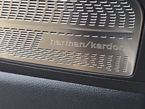 Used 2024 Hyundai Palisade Calligraphy image 19