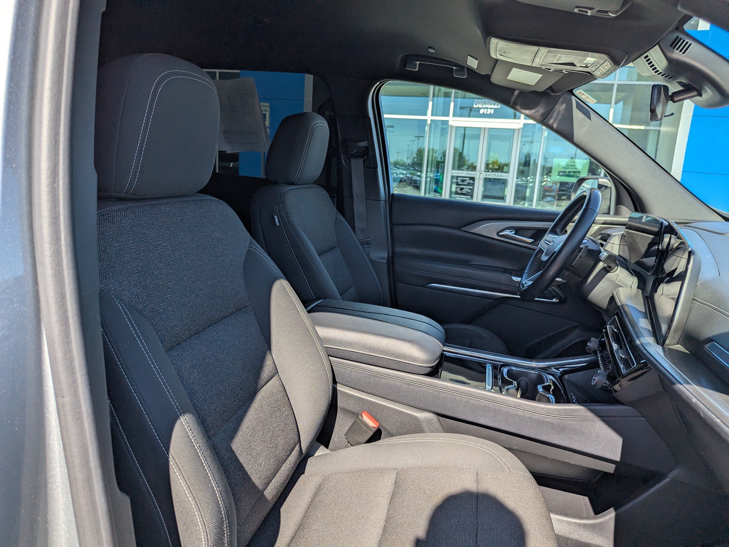 Certified 2024 Chevrolet Traverse LT FWD image 46