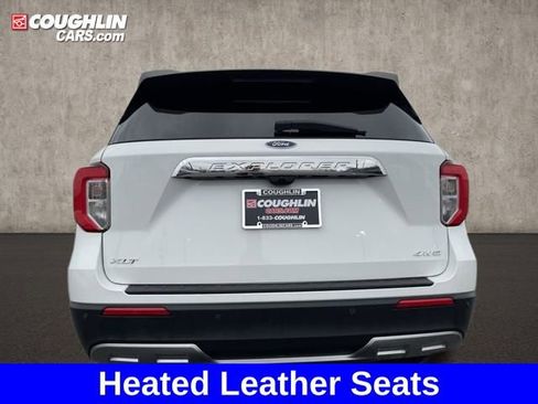 Used 2023 Ford Explorer XLT w/ Equipment Group 202A image 4