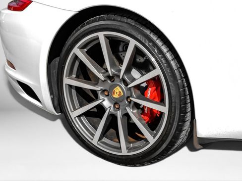 Used 2018 Porsche 911 Carrera RWD image 41