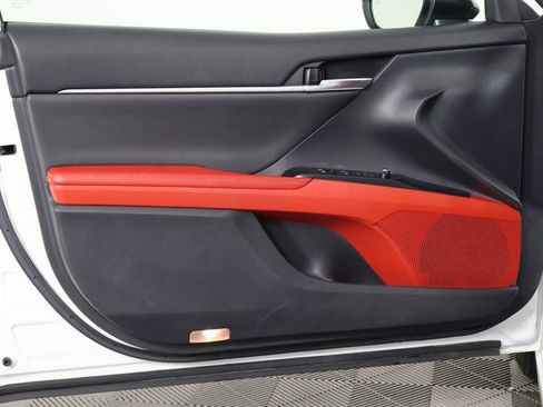 Used 2019 Toyota Camry XSE w/ Driver Assist Package image 12