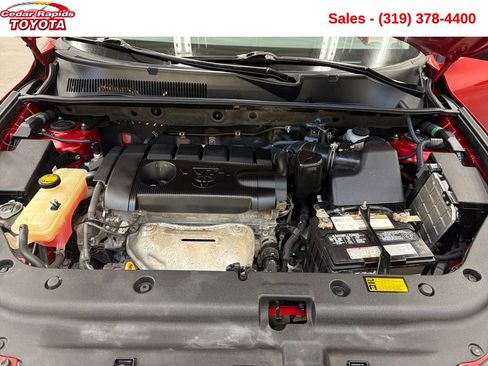 Used 2011 Toyota RAV4 4WD image 22