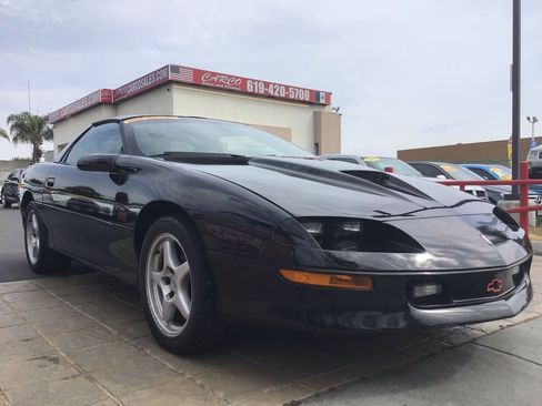 Used 1996 Chevrolet Camaro Z28 image 1
