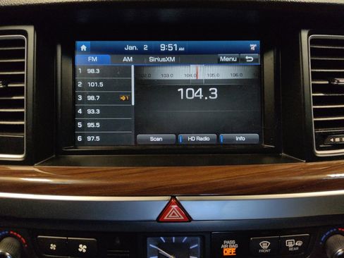 Used 2015 Hyundai Genesis 3.8 image 25