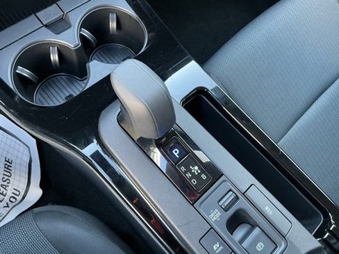 Used 2024 Toyota Prius LE image 23