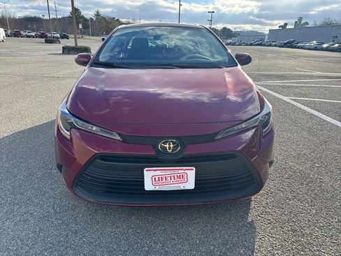 Used 2024 Toyota Corolla LE image 5