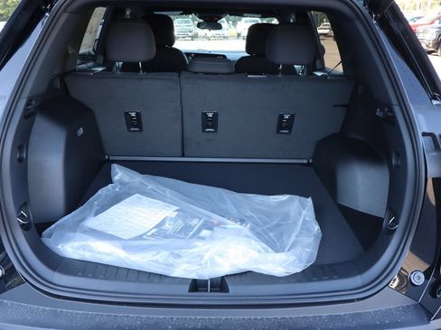 New 2027 Chevrolet Equinox LT w/ Midnight Edition FWD image 23