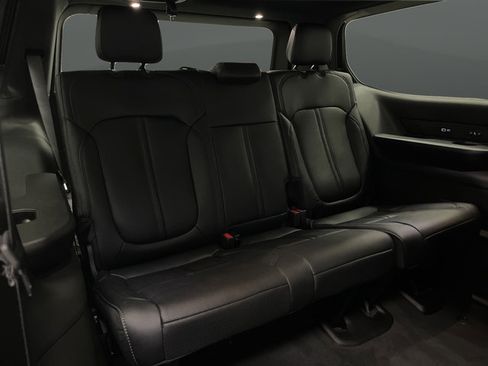 New 2026 Jeep Grand Wagoneer Limited AWD/4WD image 34