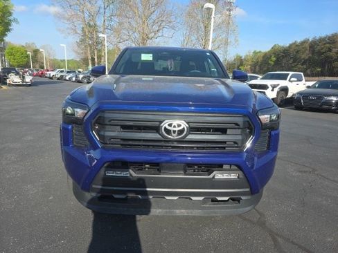 Used 2024 Toyota Tacoma SR5 image 2