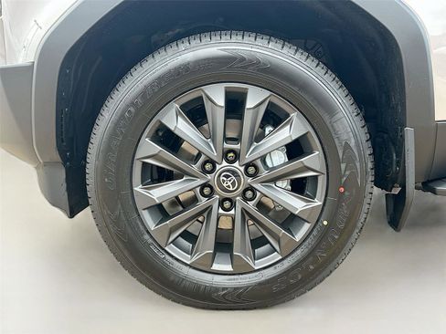 New 2026 Toyota Land Cruiser image 30