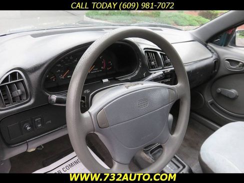 Used 1996 Geo Metro LSi FWD image 17