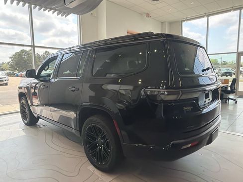 New 2026 Jeep Grand Wagoneer Limited AWD/4WD image 8