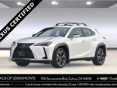 Certified 2025 Lexus UX 300h FWD w/ Accessory Package (Z2)