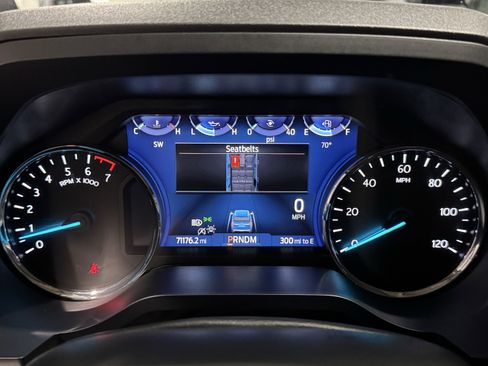 Used 2024 Ford Expedition Max XLT image 23