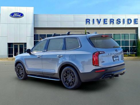 Used 2021 Kia Telluride SX w/ SX Prestige Package image 4