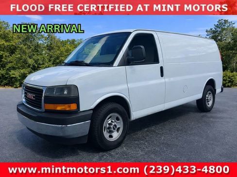 Used 2014 GMC Savana 2500 RWD image 3